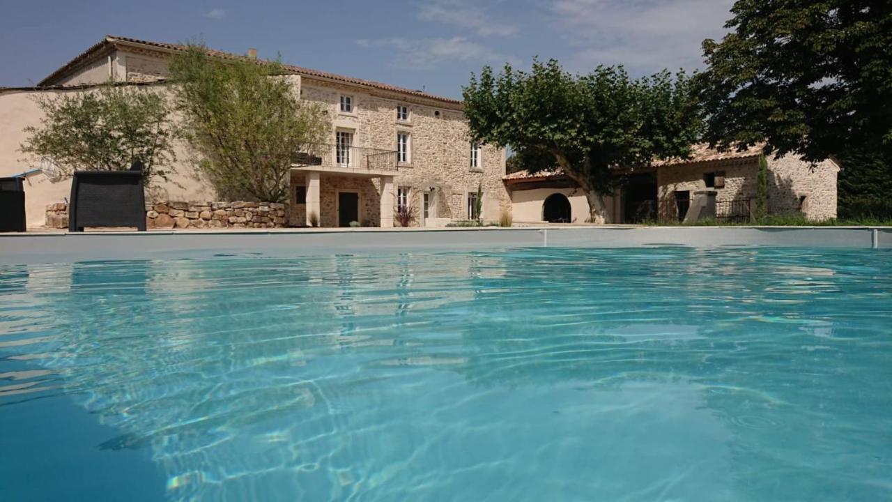Вілла Domaine Chamarel Saint-Paulet-de-Caisson Екстер'єр фото