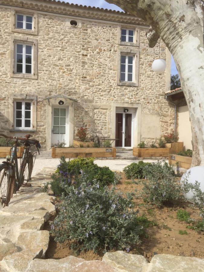 Вілла Domaine Chamarel Saint-Paulet-de-Caisson Екстер'єр фото